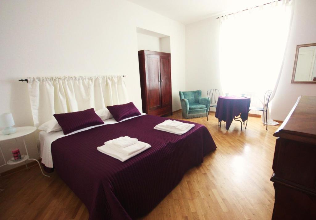 Chambre Triple avec Salle de Bains Privative Séparée